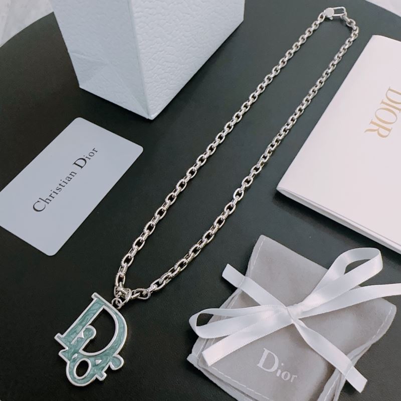 chr1st1an D10r necklaces